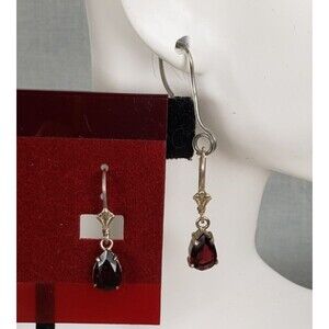 Vintage FAS 925 Sterling Silver Dangle Pear Shaped Garnet Leverback Earrings